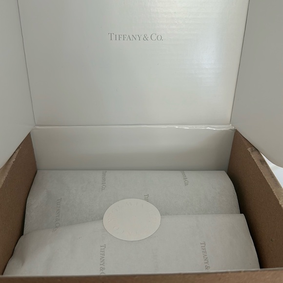 Tiffany & Co. 18x18 Silver Polishing Cloth, Gift Bag, Card, Tissue Gift Set - Picture 3 of 4